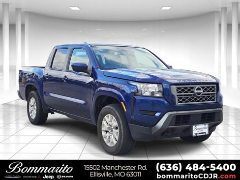 Used 2022 Nissan Frontier SV AWD/4WD image 1