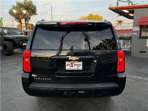 Used 2017 Chevrolet Suburban LS image 13