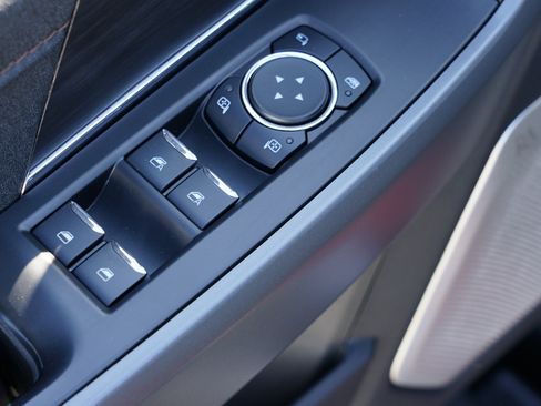 Used 2024 Ford F150 Lariat w/ Equipment Group 502A High image 20