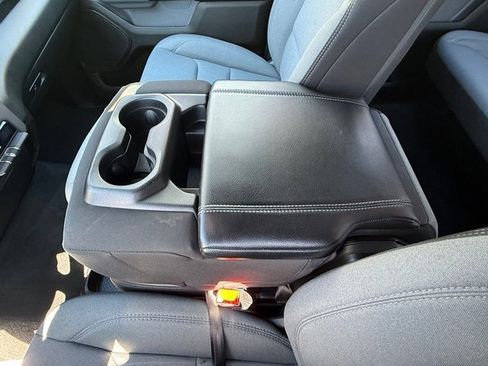 Used 2022 RAM 1500 Big Horn image 24