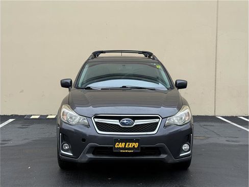Used 2017 Subaru Crosstrek 2.0i Premium w/ Popular Package #2 image 3
