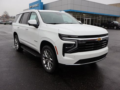 New 2026 Chevrolet Tahoe LS image 2