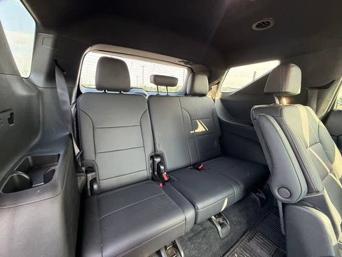 Used 2024 Chevrolet Traverse Z71 w/ LPO, Floor Liner Package AWD/4WD image 26