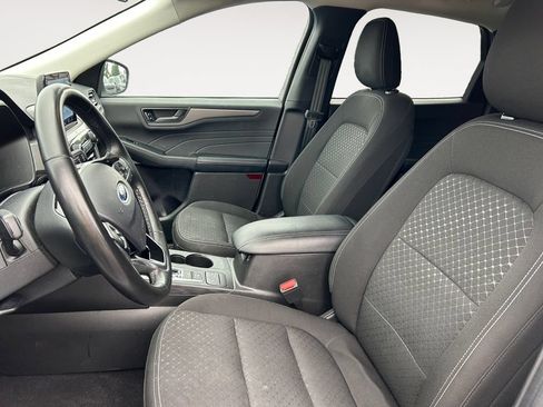 Used 2023 Ford Escape Active AWD/4WD image 9