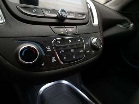 Used 2021 Chevrolet Malibu LT w/ Redline Edition image 20