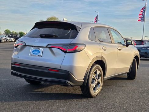New 2026 Honda HR-V LX image 4