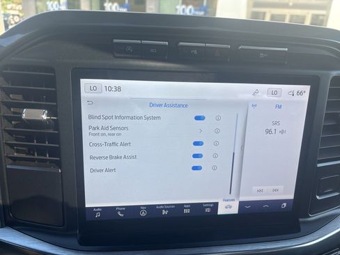 Used 2023 Ford F150 Lariat w/ Equipment Group 502A High image 19