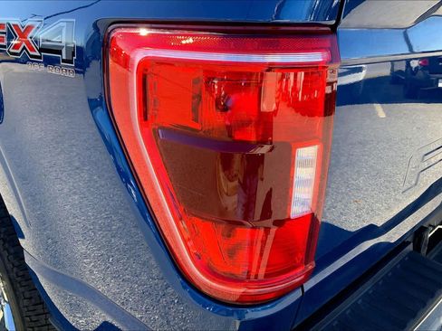 Certified 2022 Ford F150 XLT w/ Equipment Group 302A High image 25