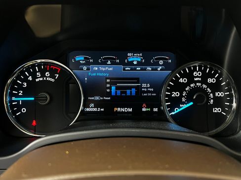 Used 2019 Ford F150 Lariat image 10