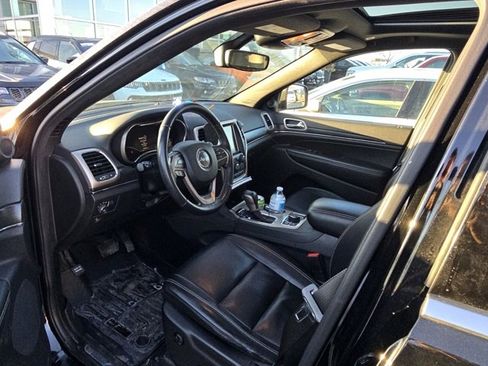 Certified 2017 Jeep Grand Cherokee Limited w/ Trailer Tow Group IV image 7