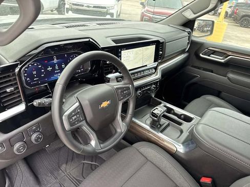 New 2026 Chevrolet Silverado 1500 LT w/ LPO, Dark Essentials Package image 39