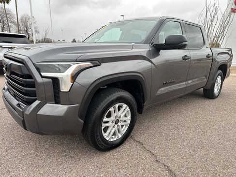 Used 2022 Toyota Tundra SR5 w/ Convenience Package image 13