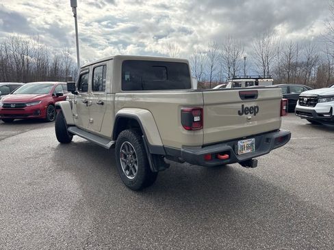 Used 2020 Jeep Gladiator Overland image 9