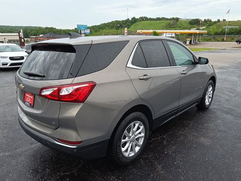 Used 2018 Chevrolet Equinox LT FWD image 8