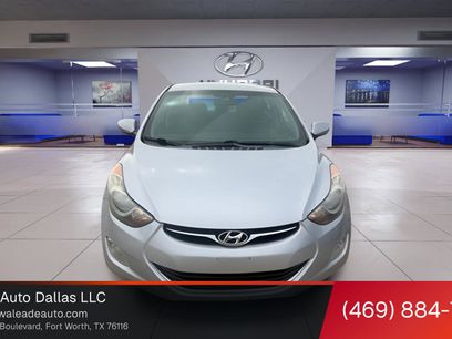 Used 2012 Hyundai Elantra GLS w/ Preferred Pkg 3