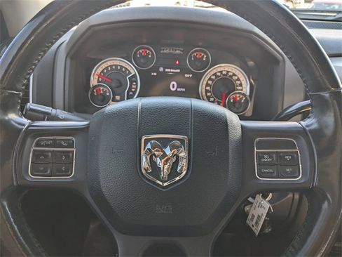 Used 2015 RAM 2500 SLT w/ Luxury Group image 21