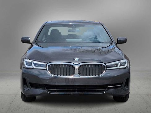 Used 2021 BMW 530e xDrive w/ Premium Package AWD/4WD image 3