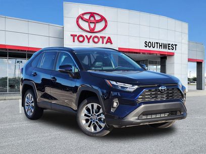 New 2025 Toyota RAV4 XLE Premium w/ Blackout Package (GST)