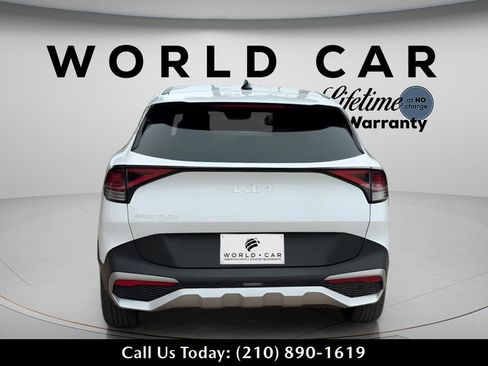 Used 2024 Kia Sportage EX FWD image 6