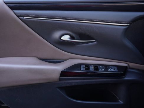 Used 2023 Lexus ES 350 image 31