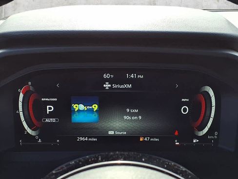 Used 2024 Nissan Rogue SL w/ SL Premium Package image 16