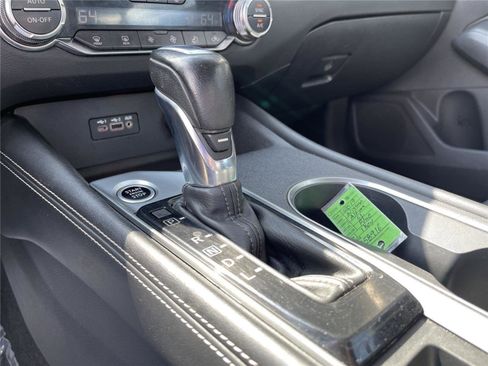 Used 2019 Nissan Altima 2.5 SL FWD image 32