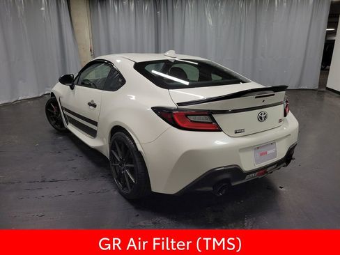 Used 2024 Toyota GR86 TRUENO Edition image 6