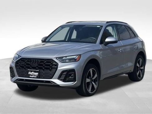 Certified 2023 Audi Q5 2.0T Premium Plus w/ Premium Plus Package image 3
