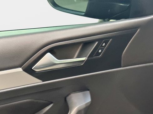 Used 2021 Volkswagen Jetta S image 15