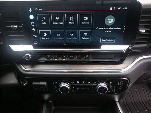 Used 2024 GMC Sierra 2500 SLT w/ Texas SLT Premium Package image 14