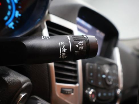 Used 2014 Chevrolet Cruze LT w/ RS Package image 39