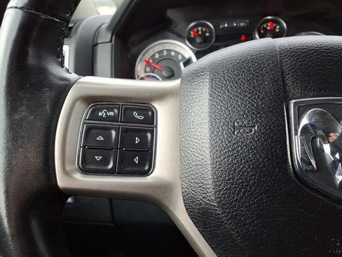 Used 2018 RAM 1500 Laramie w/ Convenience Group AWD/4WD image 22