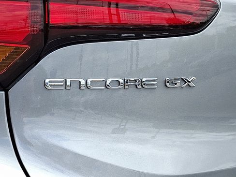 Used 2024 Buick Encore GX Preferred w/ Comfort Package FWD image 30