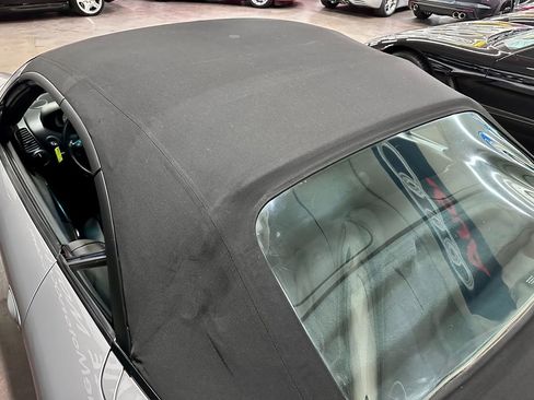 Used 2000 Porsche 911 Cabriolet image 15