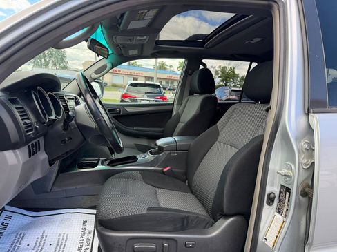 Used 2006 Toyota 4Runner Sport AWD/4WD image 9