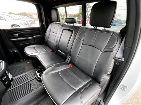 Used 2024 RAM 2500 Limited image 20