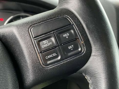 Used 2018 Jeep Wrangler Sport image 18