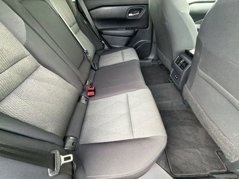 Used 2025 Nissan Rogue SV AWD/4WD image 32