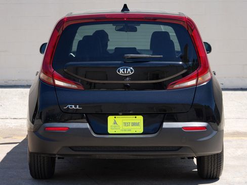 Used 2021 Kia Soul LX image 42