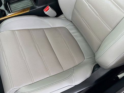 Used 2020 Honda CR-V Touring image 21