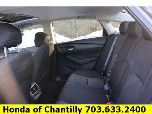 Certified 2025 Honda Accord SE image 28