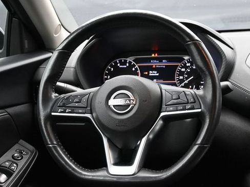 Used 2024 Nissan Sentra SV w/ All-Weather Package FWD image 10
