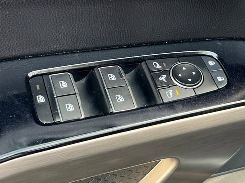 Certified 2024 Nissan Pathfinder Platinum w/ Cargo Package image 14