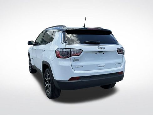 Used 2025 Jeep Compass Limited AWD/4WD image 8