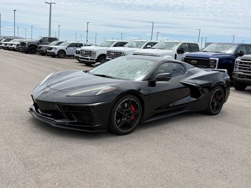 Used 2020 Chevrolet Corvette Stingray Preferred Conv w/ 2LT Preferred Equipment Group RWD image 22
