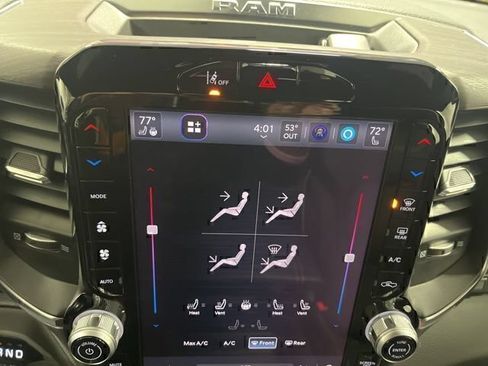 New 2026 RAM 1500 Laramie AWD/4WD image 17