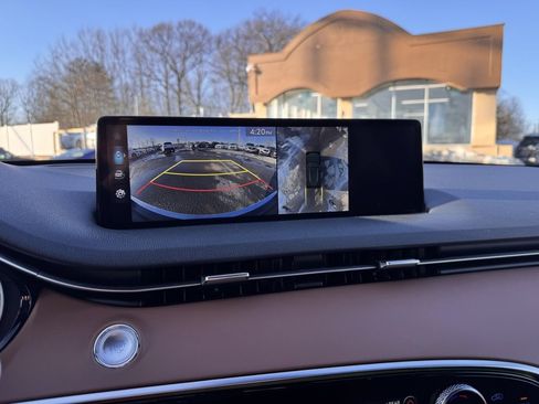 Used 2023 Genesis GV70 2.5T w/ Advanced Package image 25