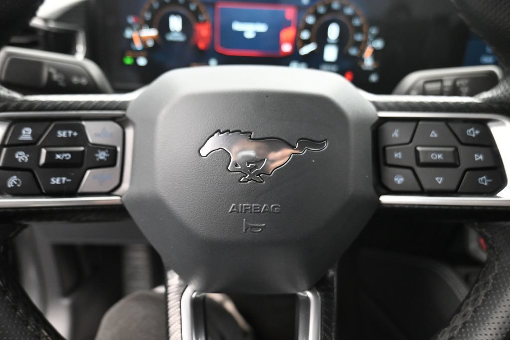 Used 2025 Ford Mustang GT Premium RWD image 12