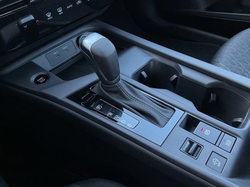 New 2026 Nissan Sentra SV image 34