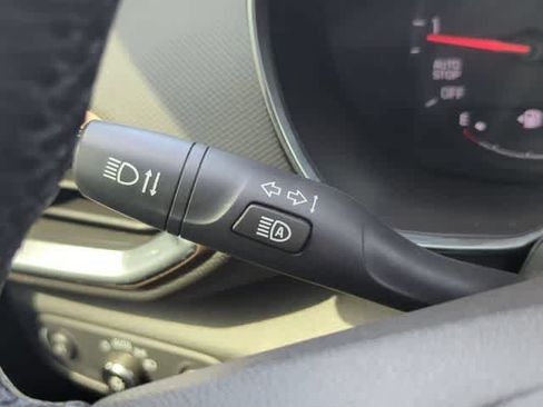 Used 2022 Chevrolet TrailBlazer ACTIV FWD image 26